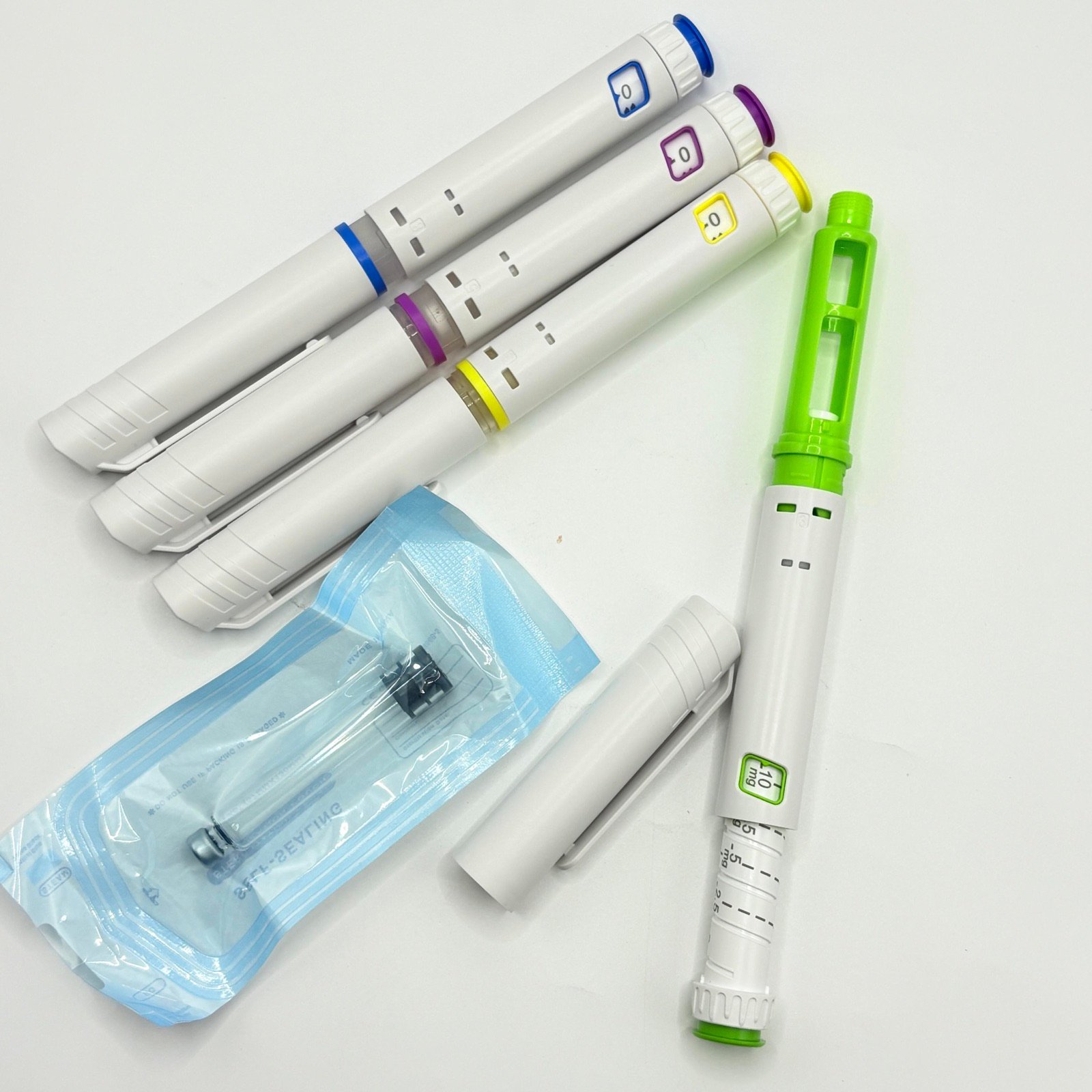 White pen injector samples with customized color coding