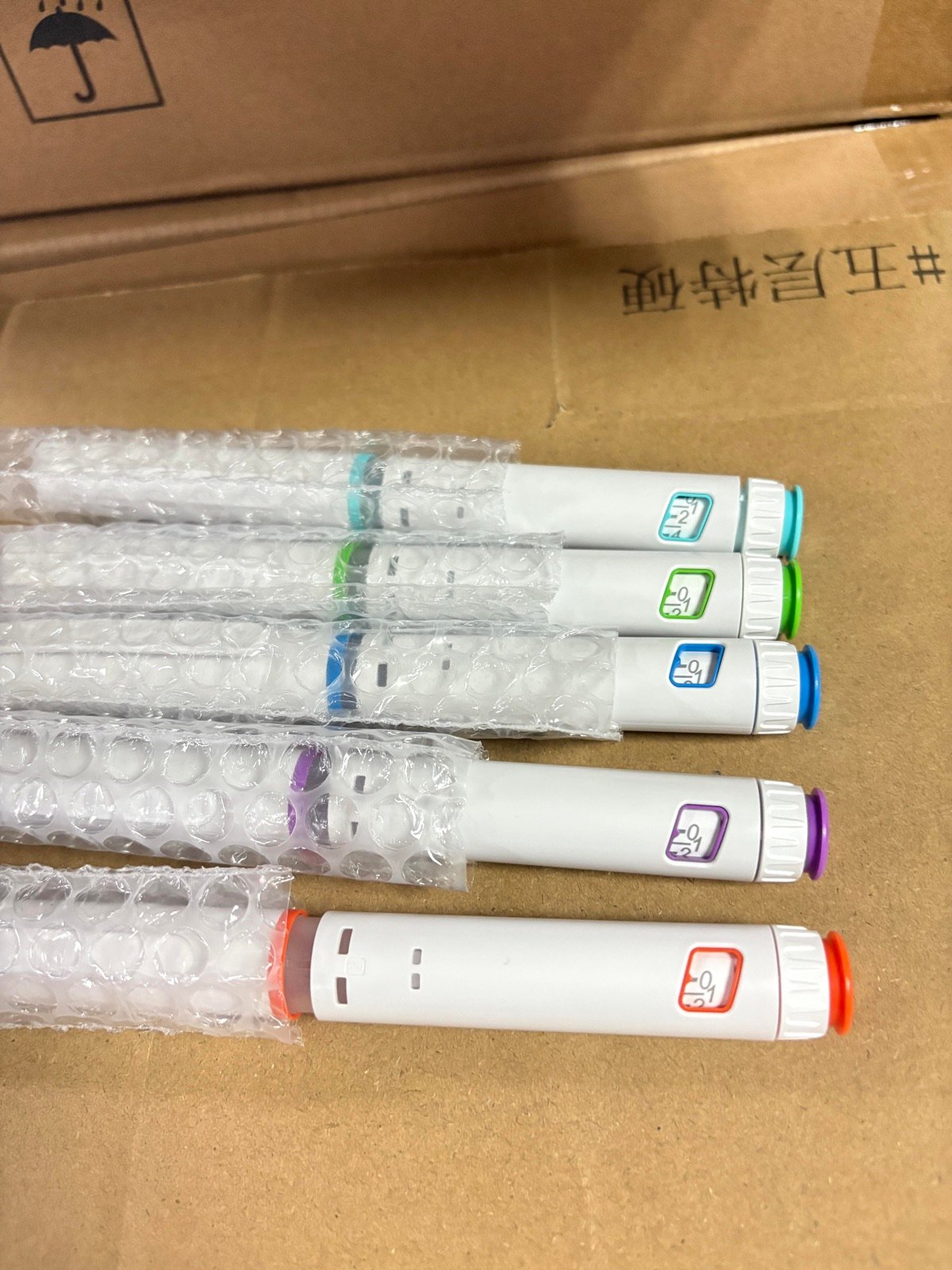 Individually protected customized pen injector samples